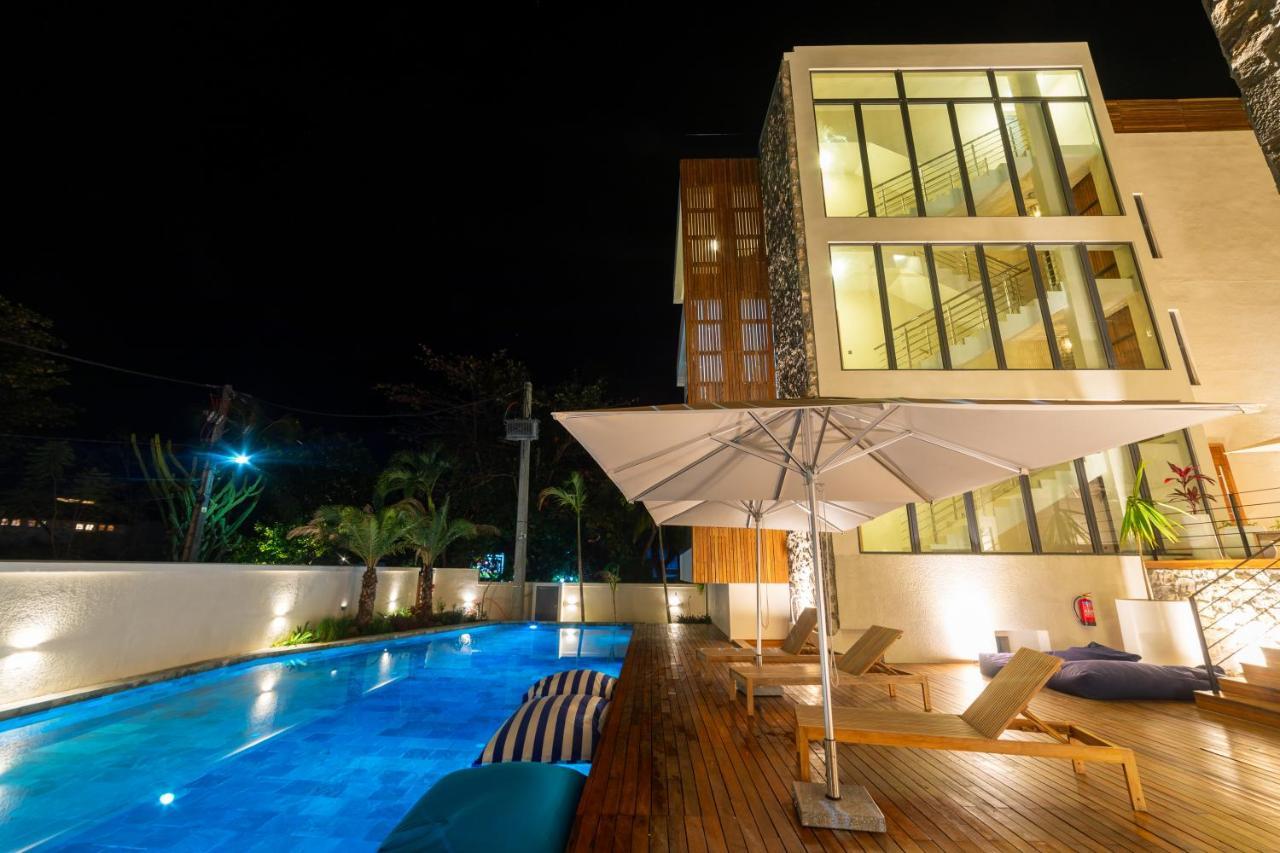 One Bay Residence - Apartment 2 - Apartment In Pereybere Pereybere Beach Buitenkant foto